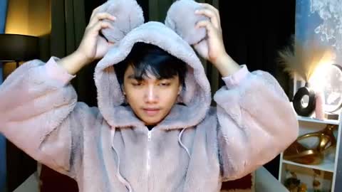 SAINT SACHI  will make your day  online show from 12/08/24, 09:02