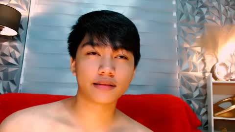 SAINT SACHI  will make your day  online show from 12/14/24, 01:59