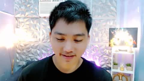 SAINT SACHI  will make your day  online show from 12/19/25, 05:09