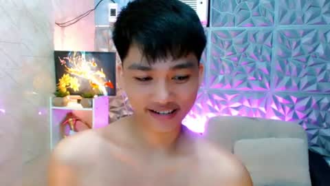 Snapshot of mister_officer chatting on 06/20/26, 01:25 SAINT SACHI will make your day online show from 06/20/26, 01:25