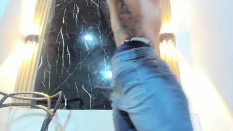 Snapshot of mister_venom chatting on 09/24/25, 05:00 venom online show from 09/24/25, 05:00