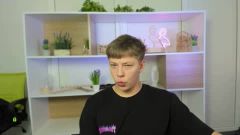 mister_vice online show from 09/16/25, 08:37