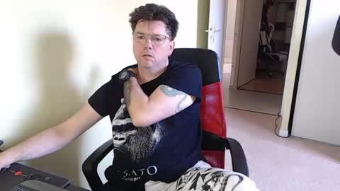 Snapshot of mistercoeur1 chatting on 03/21/26, 08:52 mistercoeur online show from 03/21/26, 08:52