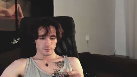 Snapshot of misterhult chatting on 12/02/24, 05:15 My name is Anton Bogatyrev online show from 12/02/24, 05:15