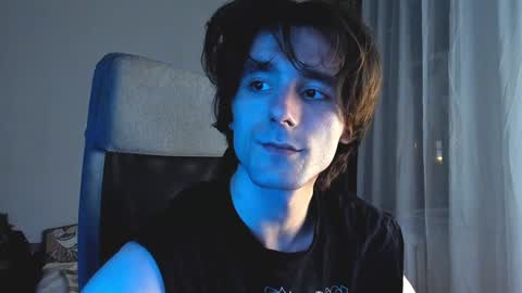 Snapshot of misterhult chatting on 12/06/24, 02:38 My name is Anton Bogatyrev online show from 12/06/24, 02:38