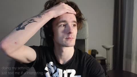 Snapshot of misterhult chatting on 12/19/24, 09:07 My name is Anton Bogatyrev online show from 12/19/24, 09:07