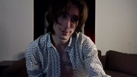 Snapshot of misterhult chatting on 01/23/25, 05:42 My name is Anton Bogatyrev online show from 01/23/25, 05:42