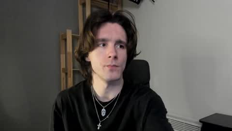 Snapshot of misterhult chatting on 01/31/25, 08:11 My name is Anton Bogatyrev online show from 01/31/25, 08:11