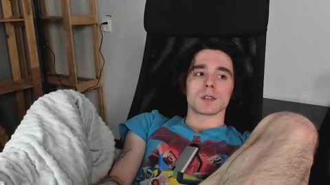 Snapshot of misterhult chatting on 02/15/25, 03:06 My name is Anton Bogatyrev online show from 02/15/25, 03:06