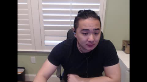 Snapshot of misterlionking chatting on 01/14/25, 11:58 Eric online show from 01/14/25, 11:58