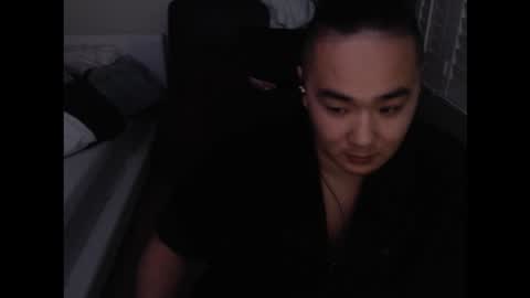 Snapshot of misterlionking chatting on 11/14/25, 07:51 Eric online show from 11/14/25, 07:51