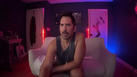 Snapshot of mistermikey24 chatting on 09/19/25, 09:00 Mikey Jerkoff online show from 09/19/25, 09:00