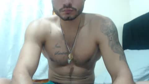 Snapshot of mistersam33 chatting on 12/28/24, 03:48 mistersam33 online show from 12/28/24, 03:48