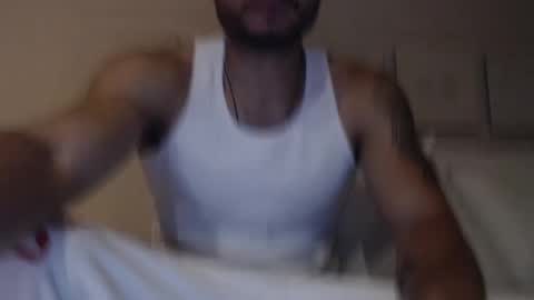 Snapshot of mistersam33 chatting on 01/14/25, 04:57 mistersam33 online show from 01/14/25, 04:57