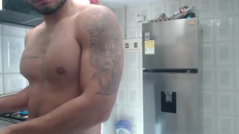 Snapshot of mistersam33 chatting on 02/11/25, 06:11 mistersam33 online show from 02/11/25, 06:11