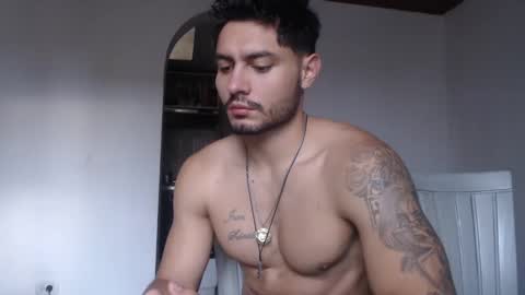 Snapshot of mistersam33 chatting on 02/25/25, 10:18 mistersam33 online show from 02/25/25, 10:18