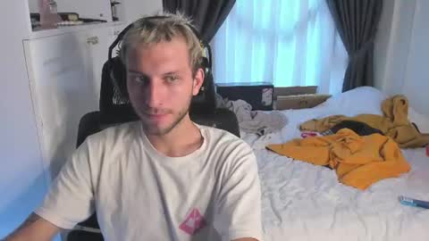 Alex online show from 08/06/26, 10:17