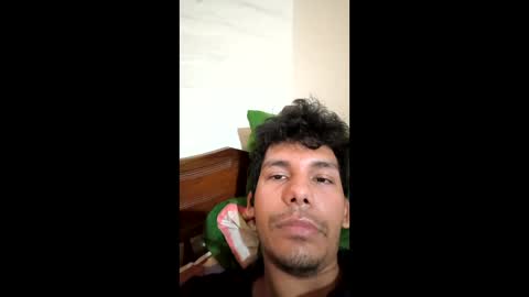 Snapshot of mistertitanx chatting on 05/31/26, 02:57 Emir online show from 05/31/26, 02:57