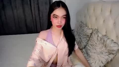 Snapshot of misterytgirl chatting on 04/13/26, 02:50 CRISHA online show from 04/13/26, 02:50