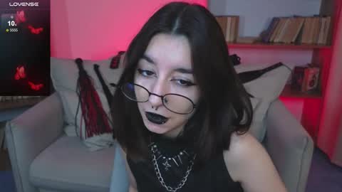 Snapshot of mistress__marcelline chatting on 09/14/25, 09:52 Marcelline online show from 09/14/25, 09:52