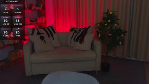 Marcelline online show from 05/29/26, 01:47