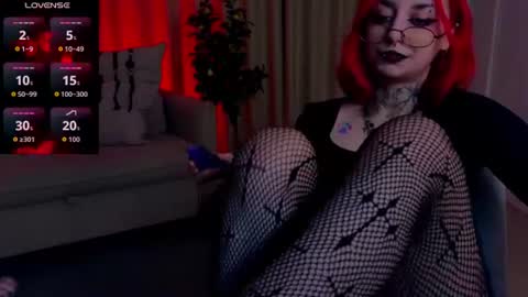 Snapshot of mistress__marcelline chatting on 07/14/26, 02:05 Marcelline online show from 07/14/26, 02:05