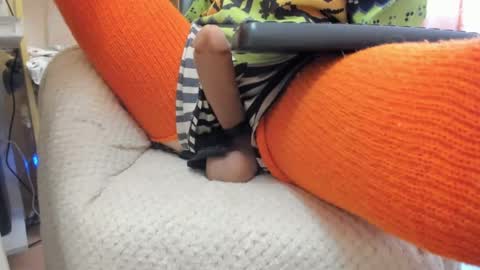 Snapshot of mistress_adel chatting on 04/18/26, 08:18 mistress_adel online show from 04/18/26, 08:18