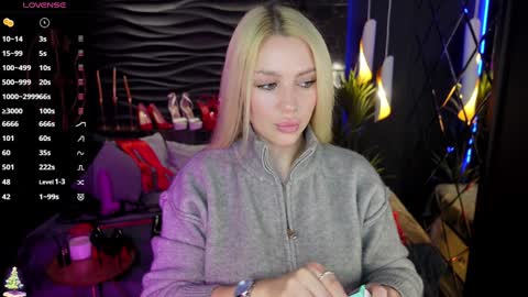 Darsy online show from 01/18/25, 05:52