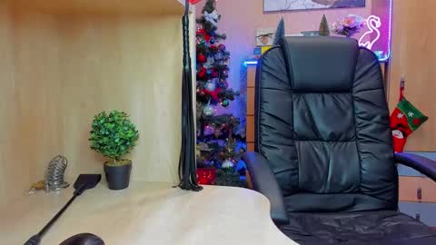 Mistress Kristi online show from 01/13/25, 06:38