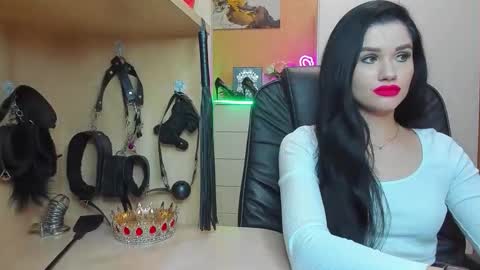 Mistress Kristi online show from 09/21/25, 08:10