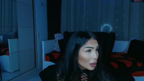 Snapshot of mistress_meryem chatting on 04/15/26, 10:32 mistress_meryem online show from 04/15/26, 10:32