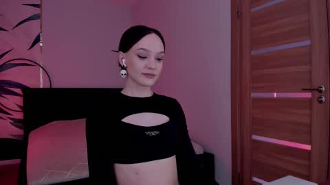 Snapshot of mistress_mialibra chatting on 02/22/25, 07:34 Mistress Mia online show from 02/22/25, 07:34