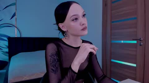 Snapshot of mistress_mialibra chatting on 09/14/25, 09:36 Mistress Mia online show from 09/14/25, 09:36