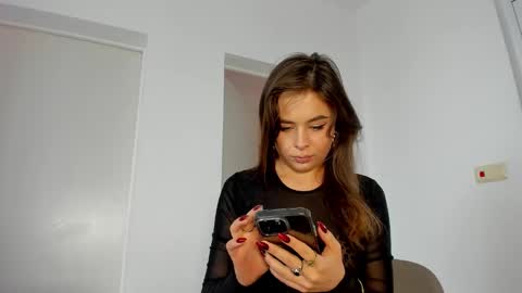 Snapshot of mistress_milana_ chatting on 10/07/25, 08:55 mistress_milana_ online show from 10/07/25, 08:55