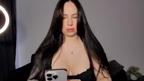 Snapshot of mistress_ninaohnina chatting on 03/08/26, 05:00 Mistress Nina online show from 03/08/26, 05:00