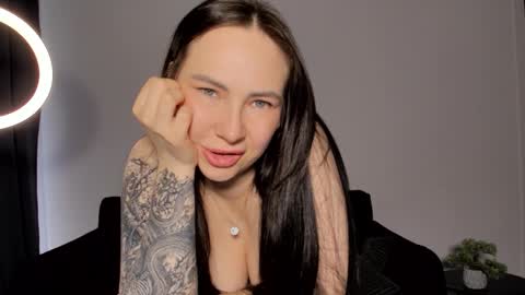 Snapshot of mistress_ninaohnina chatting on 03/09/26, 05:11 Mistress Nina online show from 03/09/26, 05:11