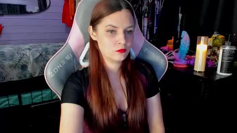 Snapshot of mistress_priest chatting on 03/05/26, 11:01 Dirty Priest and Ivi online show from 03/05/26, 11:01