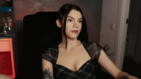 Miss Rochelle online show from 02/22/25, 05:57