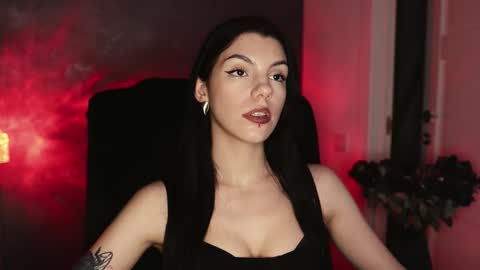 Miss Rochelle online show from 10/21/25, 10:10