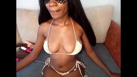 Snapshot of mistress_valentina1 chatting on 04/22/26, 10:28 mistress_valentina1 online show from 04/22/26, 10:28