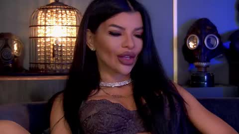 Snapshot of mistresselenia chatting on 09/27/25, 09:36 Elenia online show from 09/27/25, 09:36