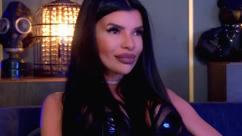 Elenia online show from 02/28/26, 12:17