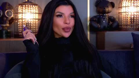 Snapshot of mistresselenia chatting on 03/30/26, 01:01 Elenia online show from 03/30/26, 01:01