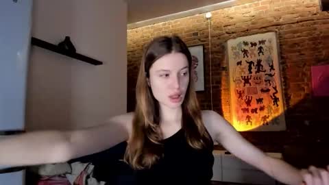 Snapshot of mistresselizy chatting on 03/25/26, 01:39 mistresselizy online show from 03/25/26, 01:39