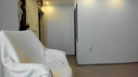 Mistress KiRa online show from 09/14/25, 05:45