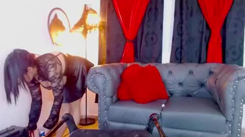 Mistresslombana online show from 07/17/26, 09:38