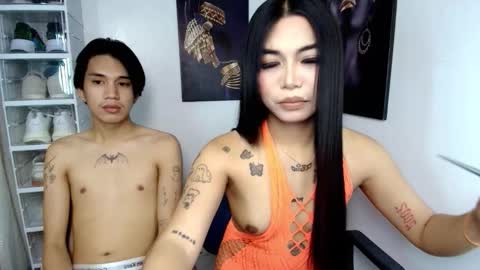 Snapshot of mistressluna1 chatting on 11/04/25, 05:06 Luna Summer Candy online show from 11/04/25, 05:06