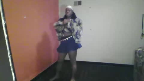 Snapshot of mistressmochareign chatting on 03/10/26, 06:07 mistressmochareign online show from 03/10/26, 06:07