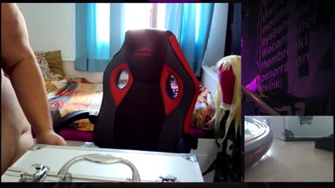 Snapshot of mistresstryss chatting on 03/10/25, 11:10 mistresstryss online show from 03/10/25, 11:10