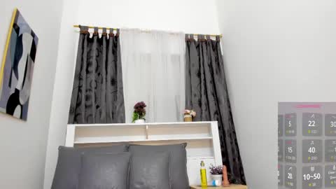 Snapshot of mistt_miaa chatting on 04/19/26, 12:15 mistt_miaa online show from 04/19/26, 12:15